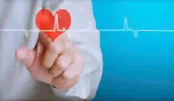 Arresti kardiak: Çfarë është, pse ndodh dhe pse minutat e para janë vendimtare