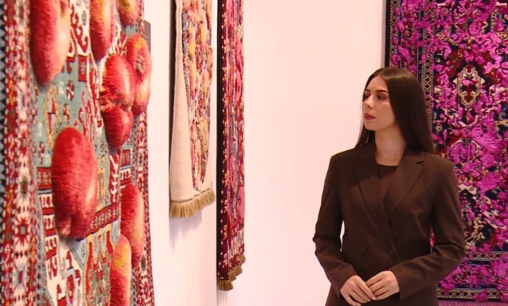 “Art mbi tapete”/ Tradita mijëvjeçare e endjes në një ekspozitë në Galerinë e Arteve