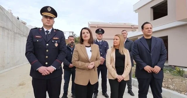 “Askush nuk është mbi ligjin”/ Aksioni kundër ndërtimeve pa leje, Koçiu dhe Proda në Farkë: Kujdes me dokumentet e…