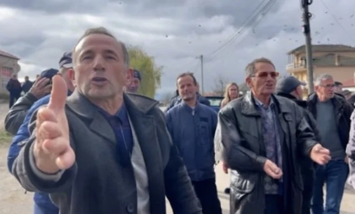 ‘Askush nuk na dëgjon’, banorët në protestë/ Kundër instalimit të paneleve diellore në zonën e kullotave