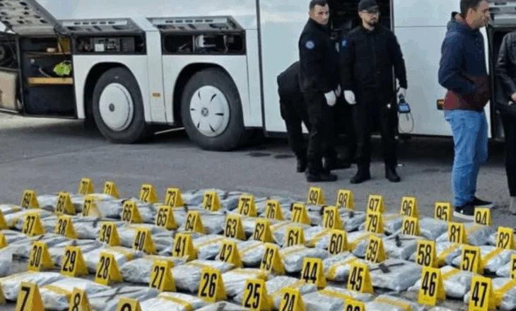 Autobusi nga Shqipëria kapet me drogë në Prizren, sediljet pa pasagjerë, por plot me kanabis