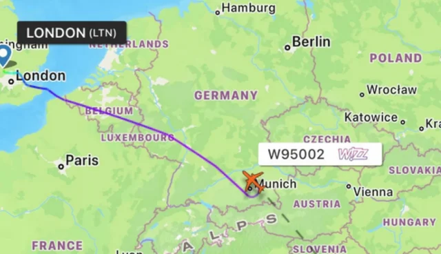 Avion devijon për në Londër, 5 pasagjerë sëmuren gjatë fluturimit