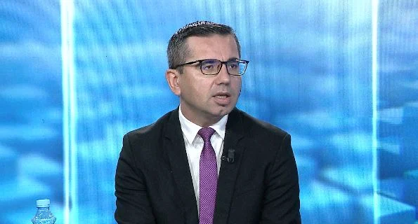 Avokati Duraj: Veliaj rikthehet në detyrë, në Tiranë nuk do ketë zgjedhje