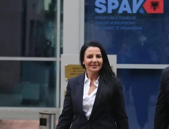 Balluku udhëtim sekret në SHBA, kërkon mbrojtje ekstraligjore përballë akuzave të SPAK!