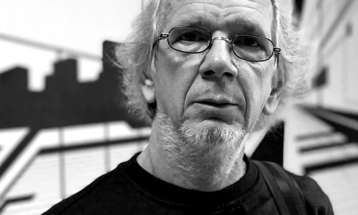 Bashkim Zahaj: Performanca arti si instalacione të përkohshme mund të bëhen kudo, por jo mbi vepra të dikujt tjetër