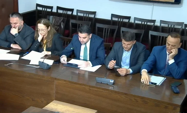 Bashkitë duan më shumë para, të zgjedhurit vendor: Duhen fonde për investimet në fshatra