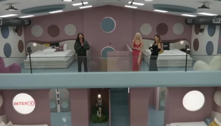 BBVK4, dhoma e gjumit me dy kate