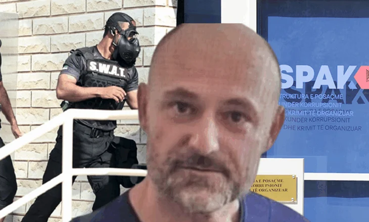 “Bëjeni ju gjyqin”, Plarent Dervishaj debat të fortë me togat e zeza, ‘shkarkon’ avokatët nga mbrojtja e tij