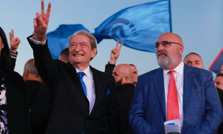 “Bëri punë të jashtëzakonshme”/Berisha justifikon pagesën për LaCivita: Organizuam fushatë që shqiptarët nuk e kishin..