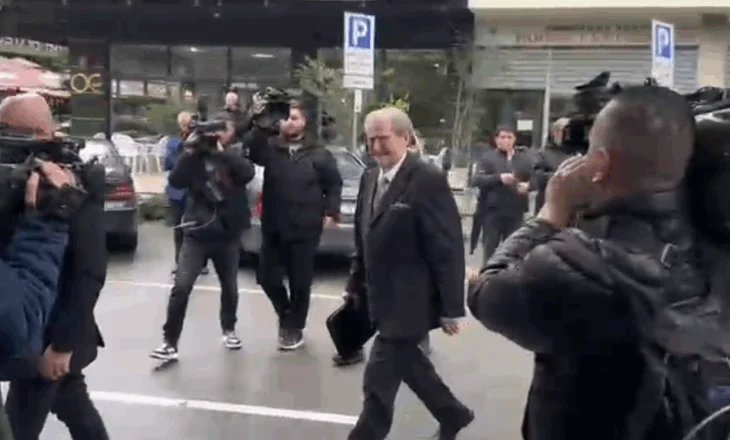 Berisha mbërrin në SPAK për 21 Janarin