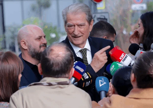 Berisha: Në SPAK gjeta Dumanin që po pinte kafe me Farrukun! Thirrja ime për dëshmi u përdor për propagandë socialiste