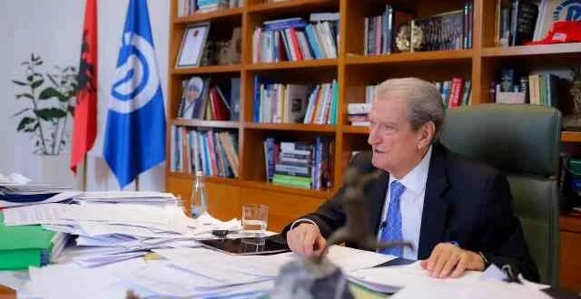 Berisha: Protesta do bëhet vetëm para kryeministrisë sepse aty i kanë zyrat Rama dhe Lubia