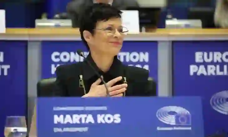 Berisha sulmoi Gonzaton nga Kuvendi, Marta Kos: E papranueshme!