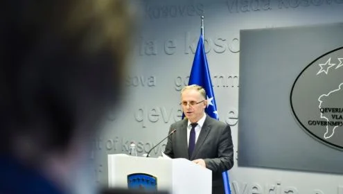 Bislimi/ Raporti i KE-së konstatoi shkeljen e të drejtave të shqiptarëve në Serbi