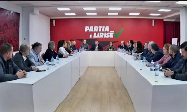 Blushi: Shqipëria në kaos dhe varfëri. PL nis riorganizimin për përballje me regjimin, në institucione dhe në rrugë