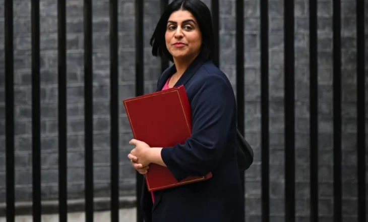 Britania po ashpërson ligjet e azilit, statusi i përhershëm vetëm pas dy dekadash