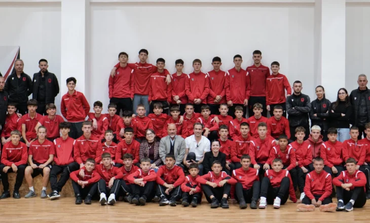 Bruno Cheyrou flet për karrierën e tij dhe jep këshilla për djemtë e rinj