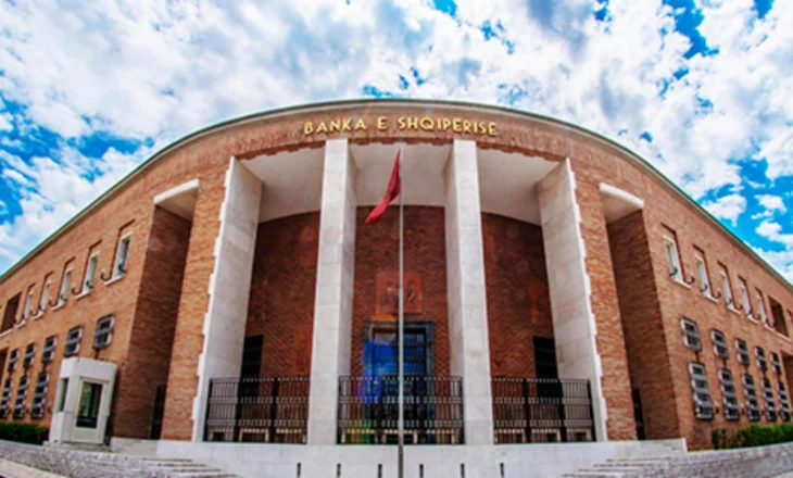 Buxheti 2026 diskutohet në Kuvend/ Banka e Shqipërisë: Rishikoni skemën e pensioneve dhe “paqen fiskale” përdoreni rrallë