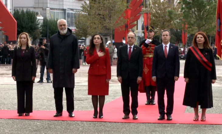 Ceremonia e flamurit në Tiranë, festime edhe në qytete të tjera me rastin e 28 nëntorit