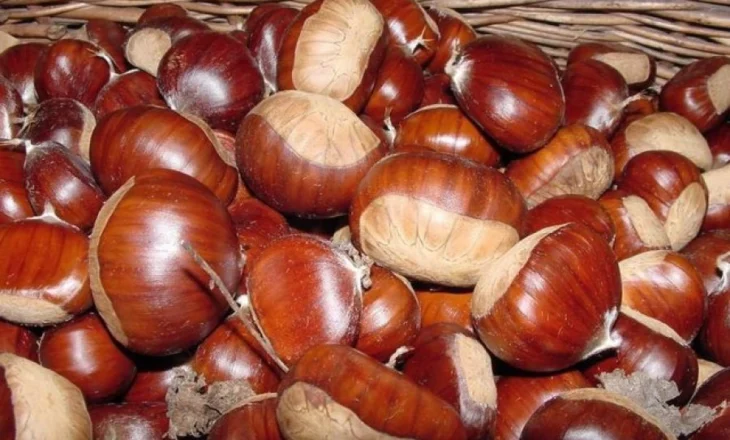 Çfarë i ndodh organizmit kur konsumoni gështenja të pjekura