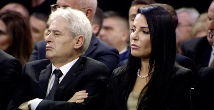 Çfarë nuk u pa në TV/ Tensioni mes Ramës dhe Ballukut në varrimin e Nanos