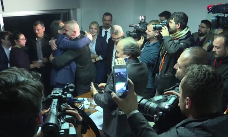 ‘Çmendet’ kryeprokurori në Stamboll, akuza për 142 vepra penale/ 2300 vite burg për rivalin e Erdogan