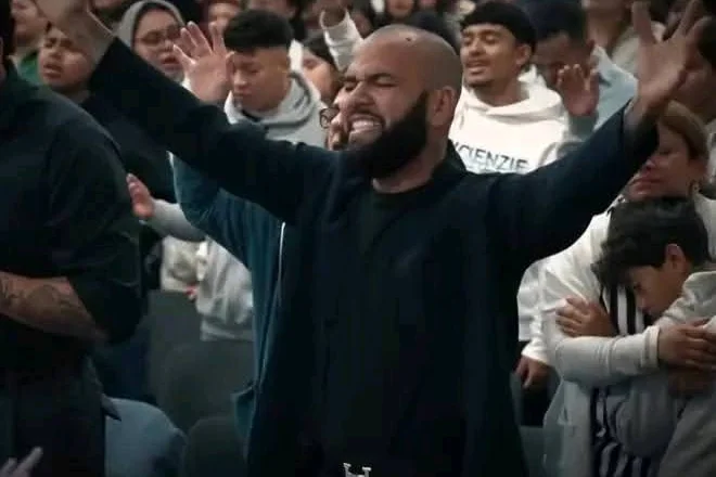 Dani Alves, nga burgu në predikues ungjillor: Besoni në Zot, unë jam prova e mrekullisë…