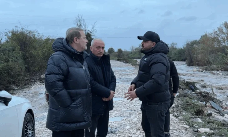 Deputetët e PD, Gjoni dhe Piroli, inspektojnë situatën e krijuar nga moti i keq në Kurbin: Qytetarët janë braktisur