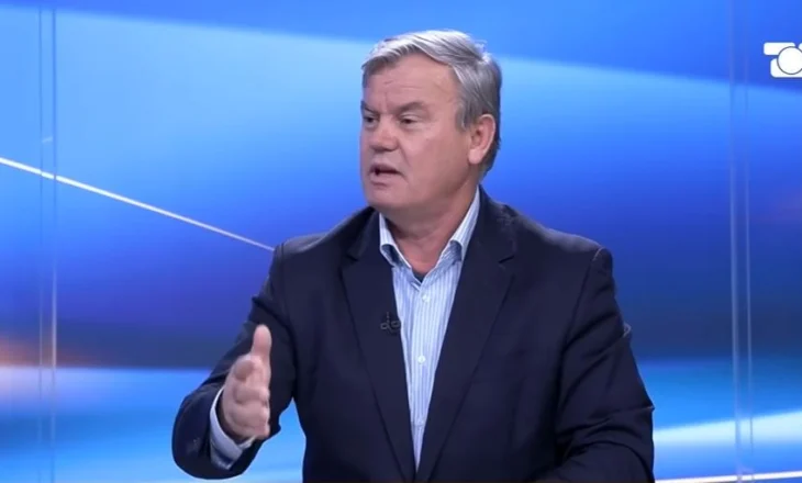 “Deputetët e PD në Kuvend me makina 150 mijë euro”, Nikoll Lesi në “Shqipëria Live”: Rama dhe Berisha kanë bërë marrëveshje nën tavolinë