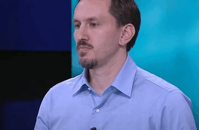 Deputeti Muçi: Veç hetimi i pushtetarëve garanton pavarësinë e drejtësisë nga pushteti ekzekutiv