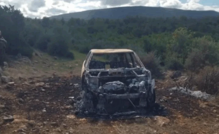 DETAJE/ U gjet i prangosur dhe i djegur në makinë, zbulohet predhë plumbi në trupin e viktimës! Dyshohet se është shqiptar