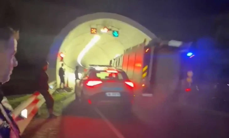 Digjet një automjet brenda tunelit të Skërficës në rrugën Kardhiq-Delvinë – VIDEO