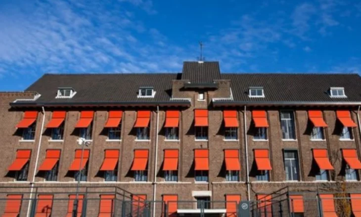 Dita e tretë e dëshmisë së diplomatit Hill në Hagë: S’e dinim kush i nxirrte komunikatat e UÇK-së