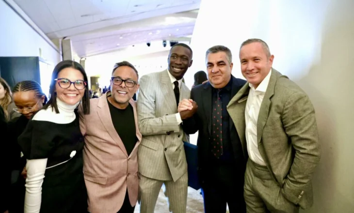 Ditë e ngarkuar në Asamblenë për turizmin në Riad/ Gonxhja takohet me influencerin Khaby Lame: E ftova në Shqipëri! (FOTO)