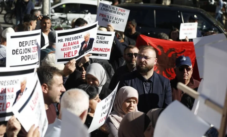 ‘Ditë zie kombëtare’/ Thirrje për protestë në orën 19.00: Të bashkuar në mbrojtje të fëmijëve, familjes e kombit!