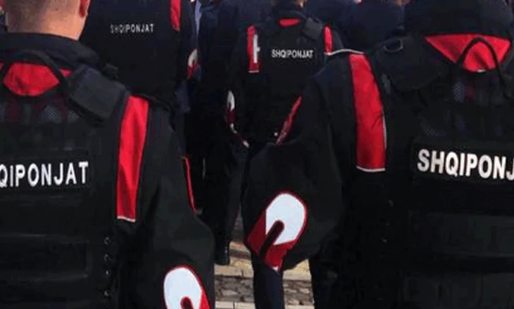 ‘Do t’ju hapim barkun me plumba’! Kërcënuan efektivin e ‘Shqiponjave’, dërgohen në gjyq dy vëllezërit