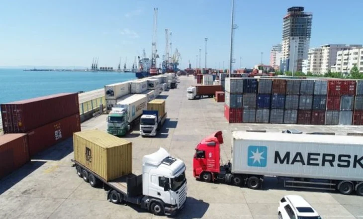 Doganat mbledhin 210 milionë euro në Tetor, rriten zhdoganimet e karburanteve dhe cigareve