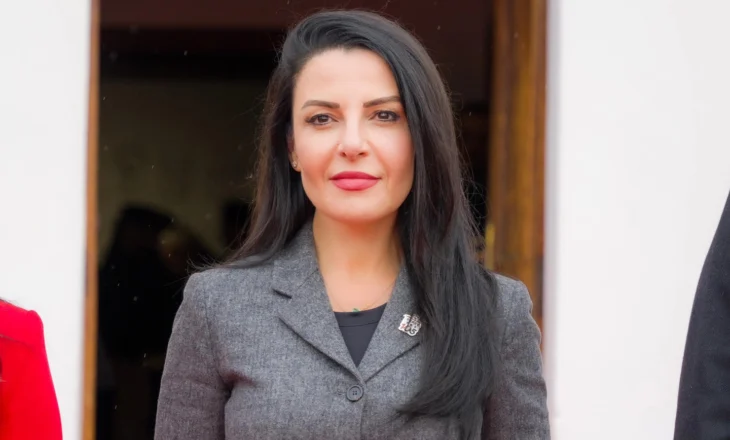 Dosja për tunelin e Llogarasë, gjykata pezullon nga detyra Belinda Ballukun dhe i ndalon daljen jashtë vendit