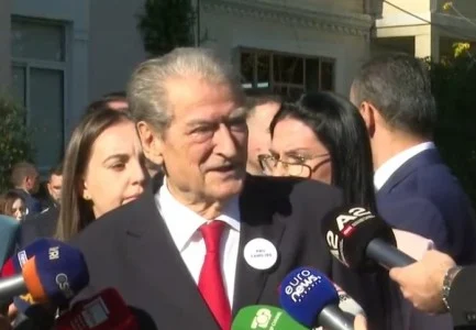 “Drejt totalitarizmit”/ Ligji për barazinë gjinore, reagon ashpër Berisha: Përmbys Kushtetutën dhe trashëgiminë