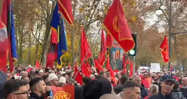 “Drejtësi për çlirimtarët”, përfundon protesta në mbrojtje të ish-krerëve të UÇK-së në Francë