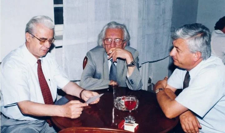 Dritëro Agolli Oratoria e mendimit dhe kushtetuta morale e politikës shqiptare