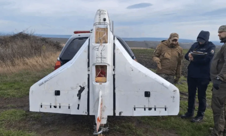 Dronët rusë mbi Moldavi, mbyllet hapësira ajrore, Presidentja: Sulm brutal nga Moska