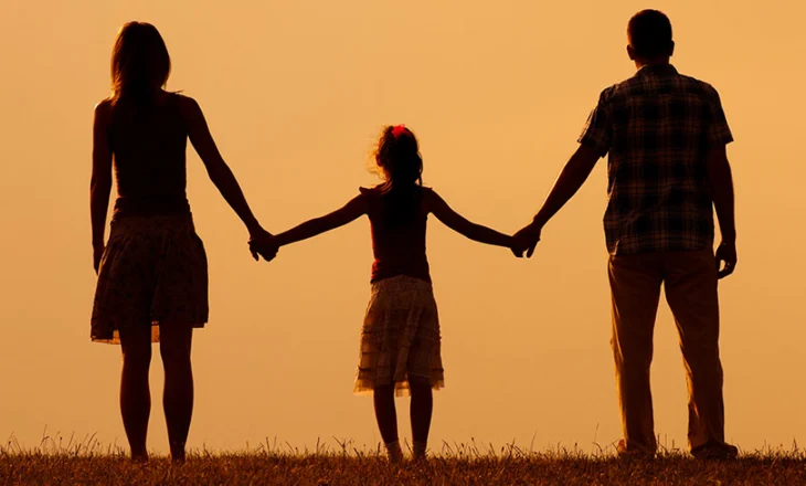 Duajini prindërit, duajini ata pafund. Një ditë do t’ju mungojnë…