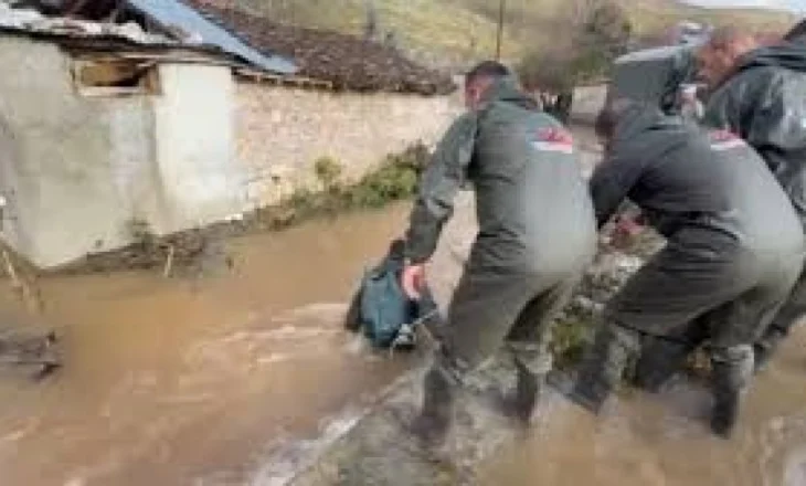 E rëndë në Elbasan/ 35-vjeçari i dehur mbytet në përroin e fshatit Mlizë