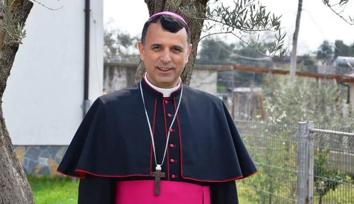 E trishtë! Ndahet nga jeta papritur Imzot Simon Kulli