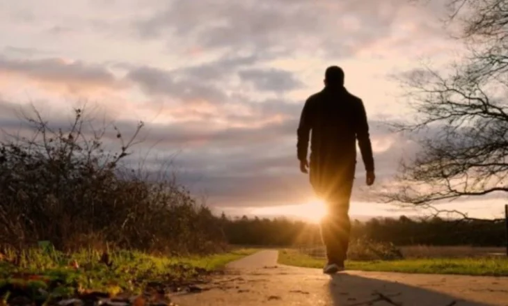 Ecje 30 minuta në ditë/ ‘Ilaçi’ më i nënvlerësuar për zemrën dhe trurin