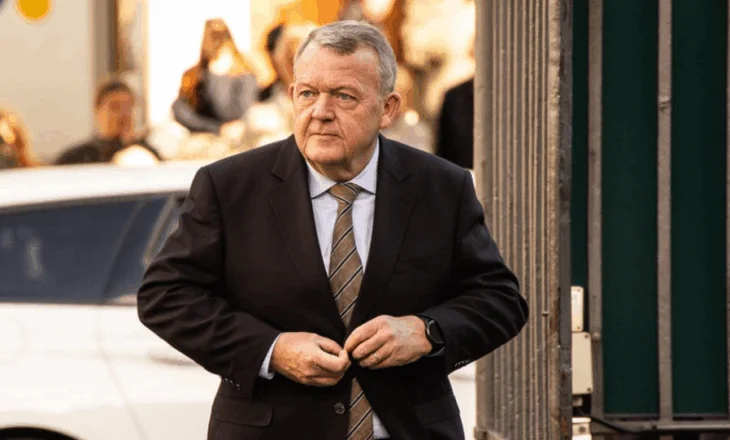 “Eja më trego pse më urren”, ministri merr nismën e pazakontë, fton në takim ata që e shajnë në internet