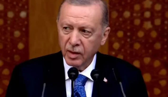 Erdogan e cilëson “budallallëk” progresraportin e BE: Turqia nuk ka ambicie për territoret e fqinjëve