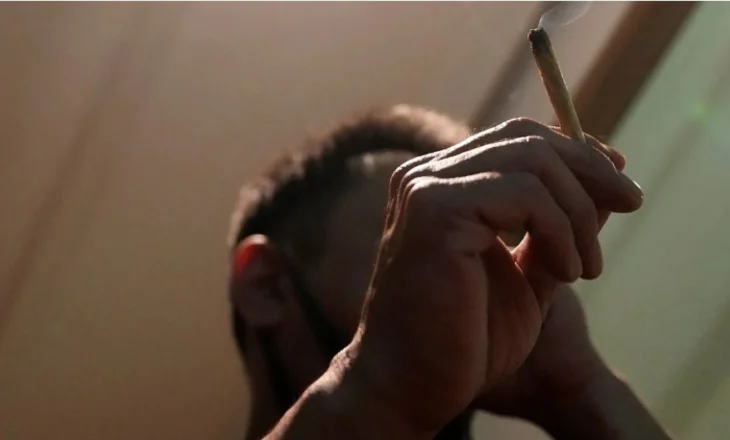 Është e mundur të bëhesh i varur nga marihuana. Ja çfarë duhet të dish rreth kësaj çrregullimi