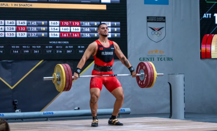 Europiani i shtangës, Ertjan Kofsha siguron dy medalje të bronzta në kategorinë junior